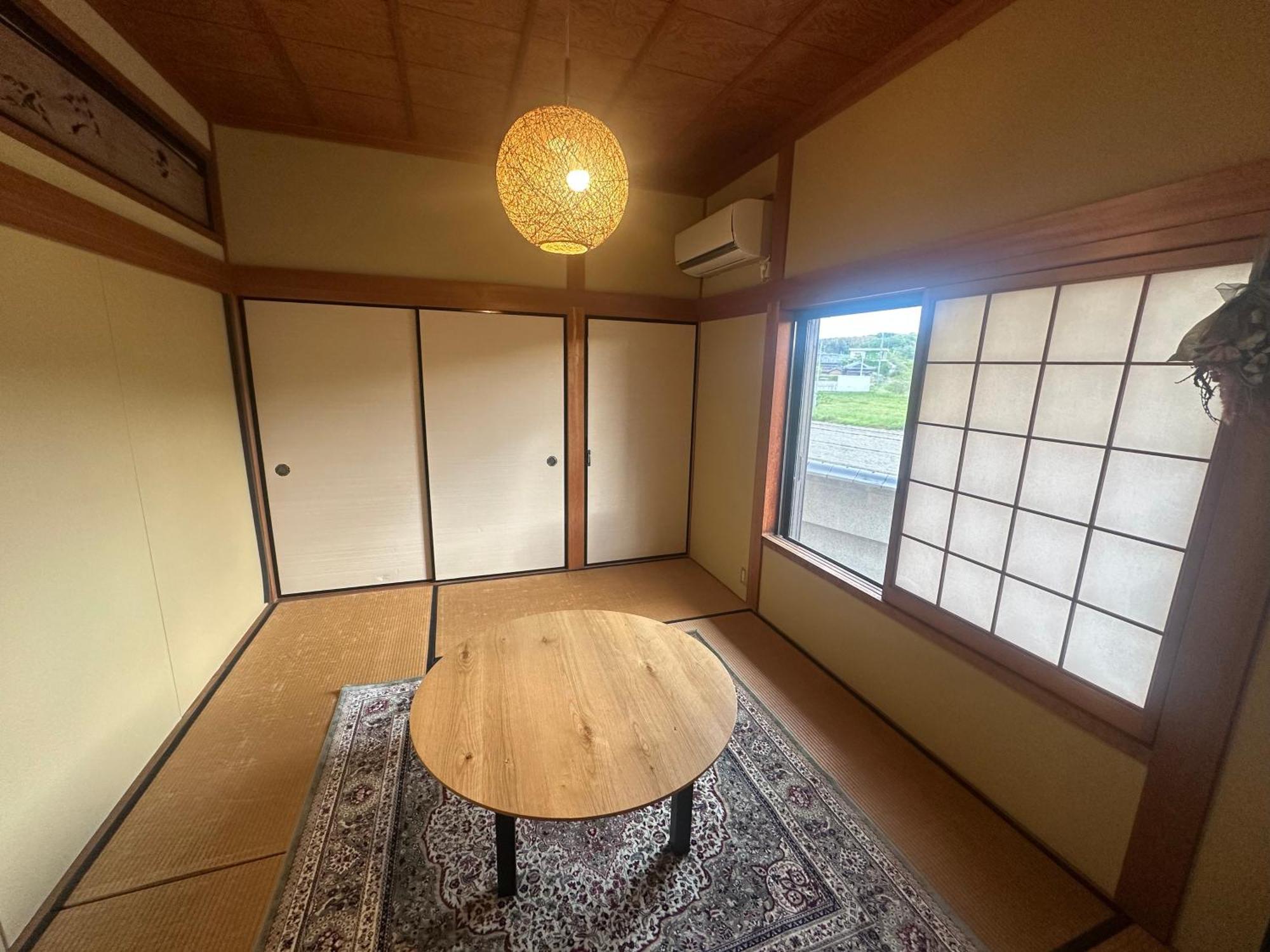 古民家ゲストハウス Chachacha Awaji Номер фото